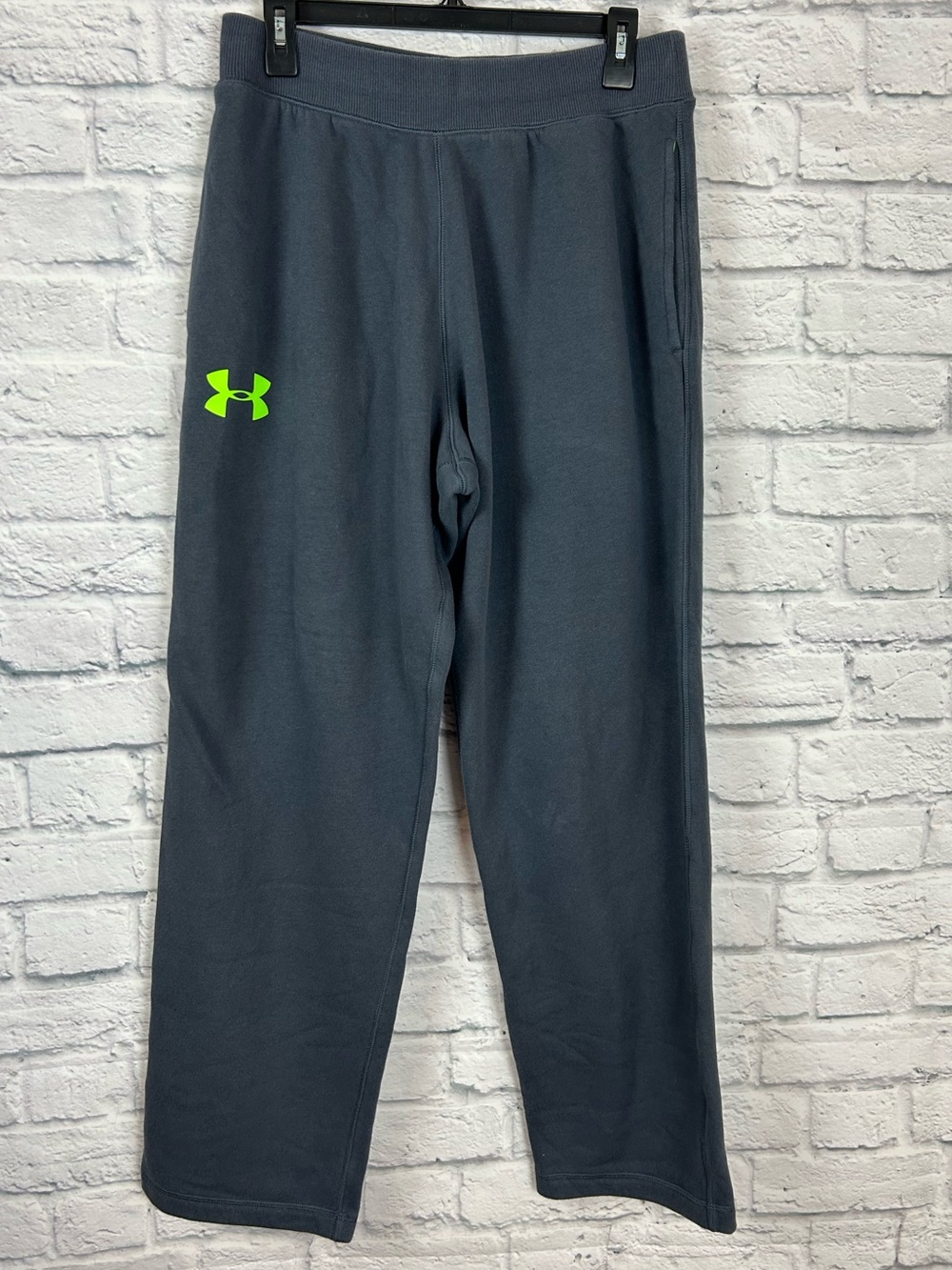 Under Armour Men’s Large Gray Loose Fit Fleece Sweatpants Neon Green Logo